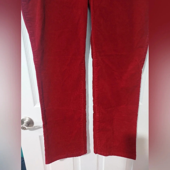 Signature Talbots Red Corduroy Straight Leg Pants in Size 14 - Picture 5 of 13